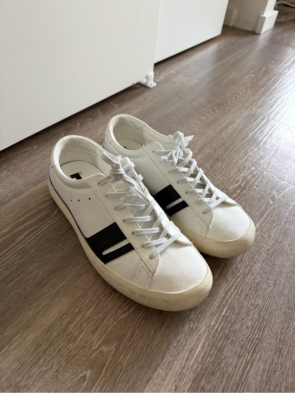 Golden Goose White Low-Top Sneakers with Black Stripe